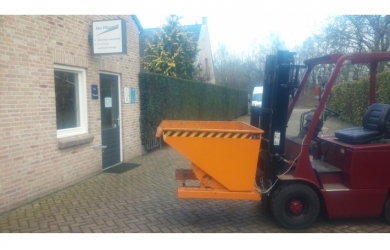 Heftruck kiepbak
